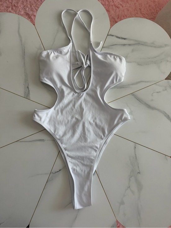 Other - White‎ Cutout One-Piece Swimsuit